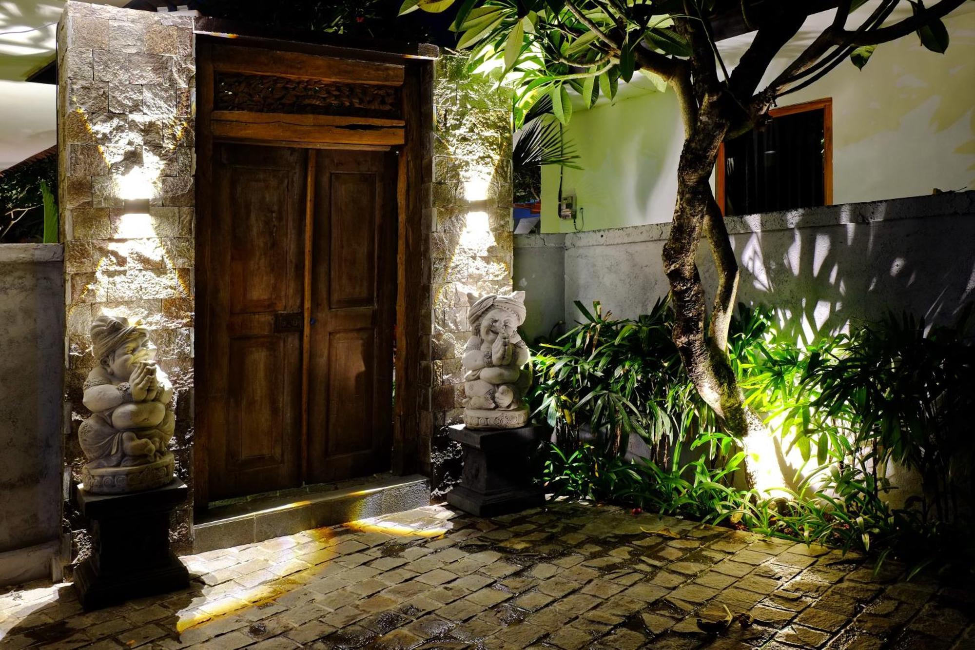 O.B Oemah Bone Homestay Sanur Eksteriør bilde